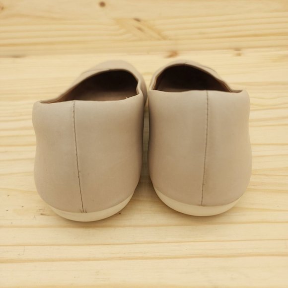 Clarks Womens Ballet Flats Sz 8 M Tan Leather Slip On Chic Comfort Shoes - Picture 4 of 9